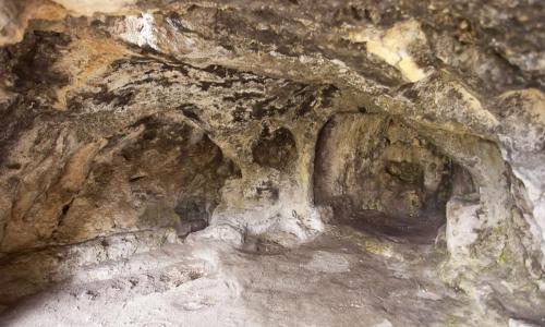 Cueva de los Moros o del Hoyo