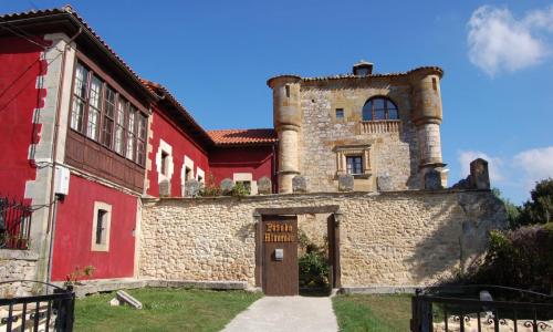 Torre-Palacio de los Alvarado