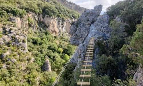 VÍA FERRATA DE TOBERA